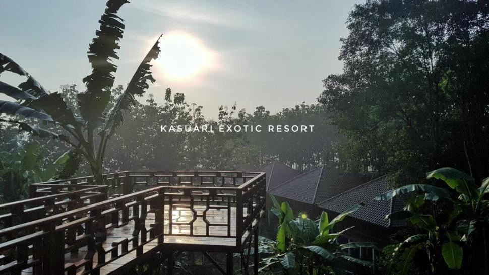 Kasuari Exotic Resort マゲラン エクステリア 写真