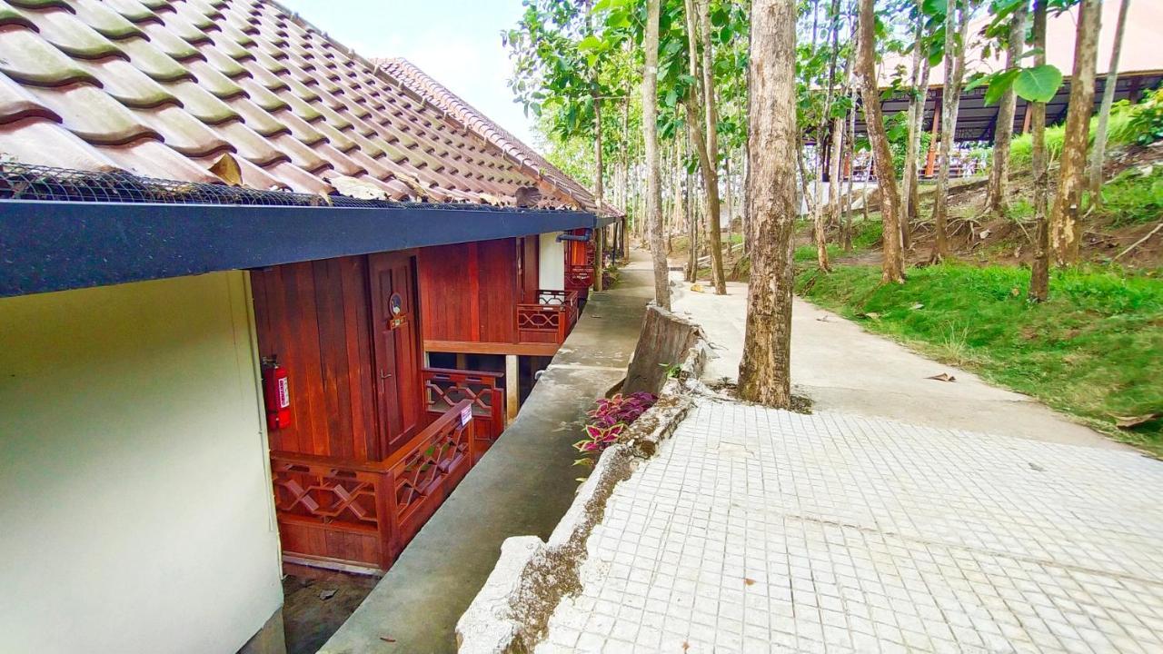 Kasuari Exotic Resort マゲラン エクステリア 写真